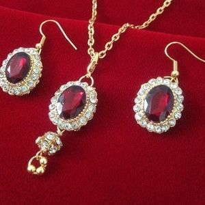 pendant and earring set
